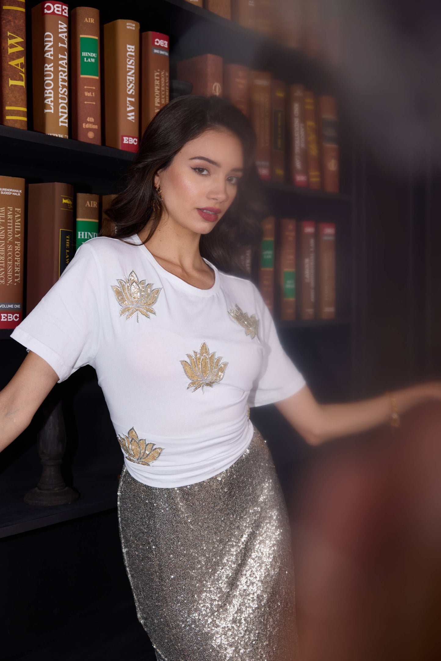 WHITE FLOWER T-SHIRT