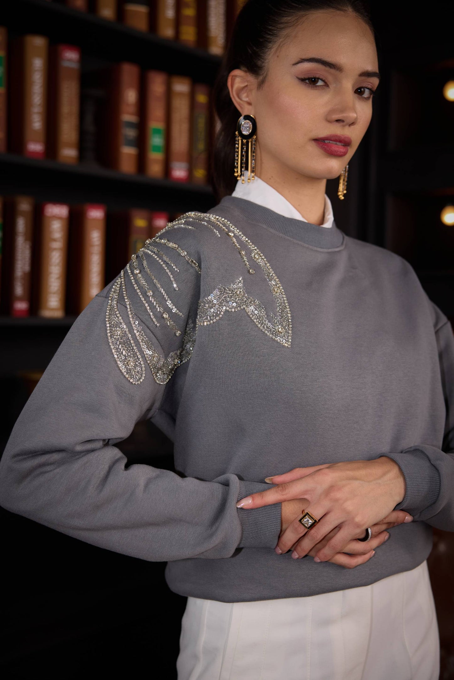 GREY GLITTER SWEATSHIRT