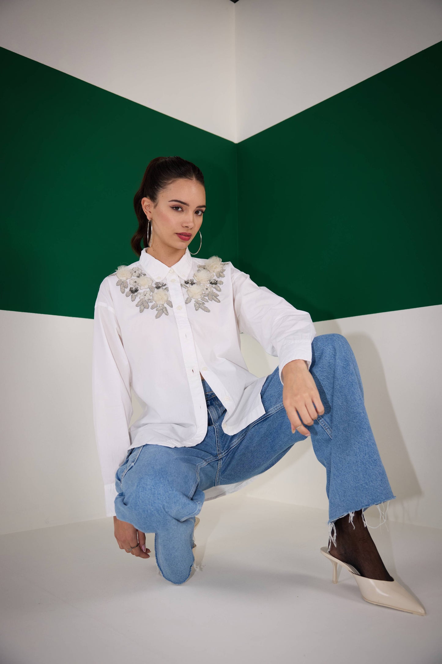 WHITE BLOOM SHIRT