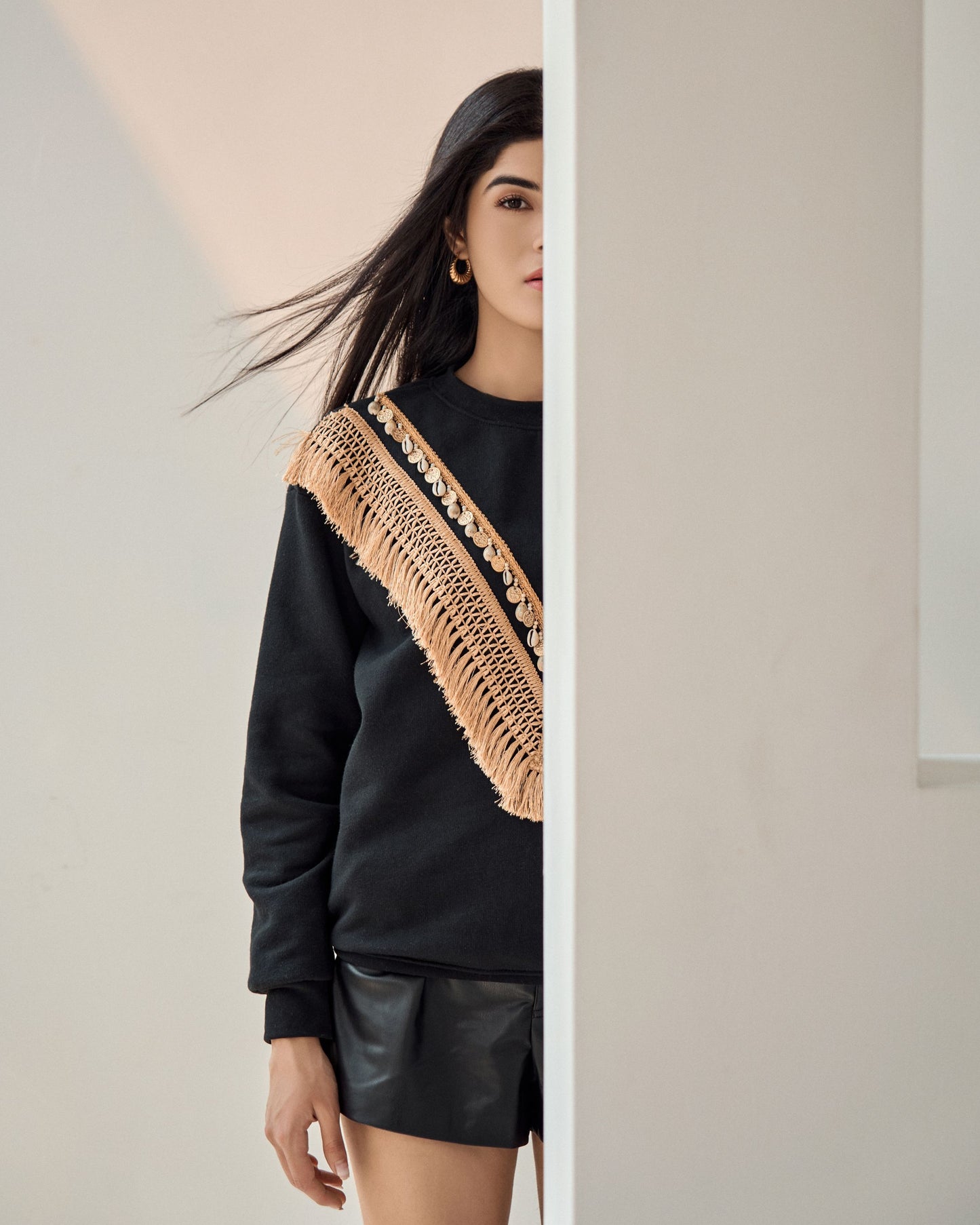 THE MOMENT SWEATSHIRT