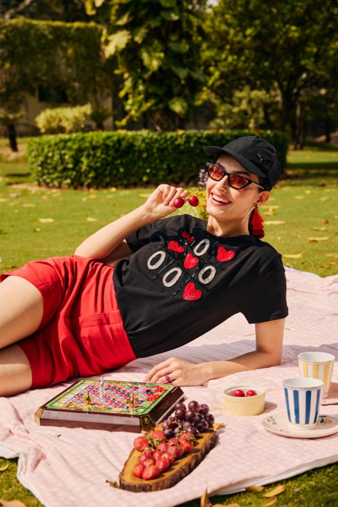 XOXO T-shirt
