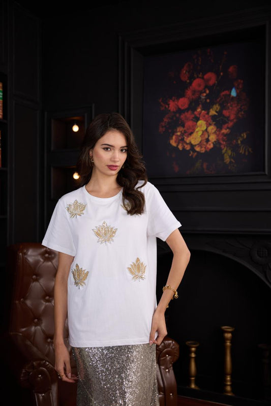 WHITE FLOWER  T-SHIRT