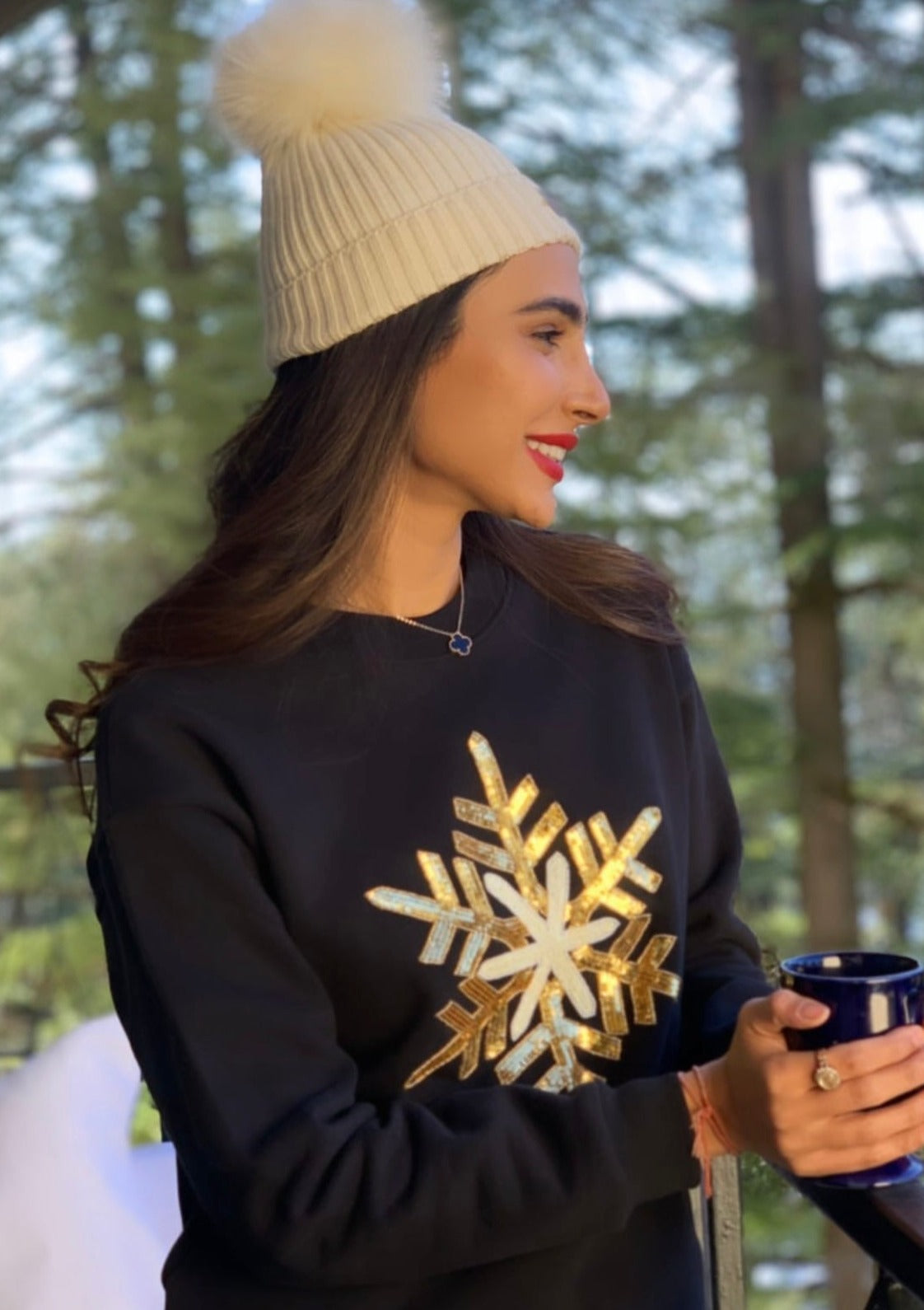 SNOWFLAKE SWEATSHIRT